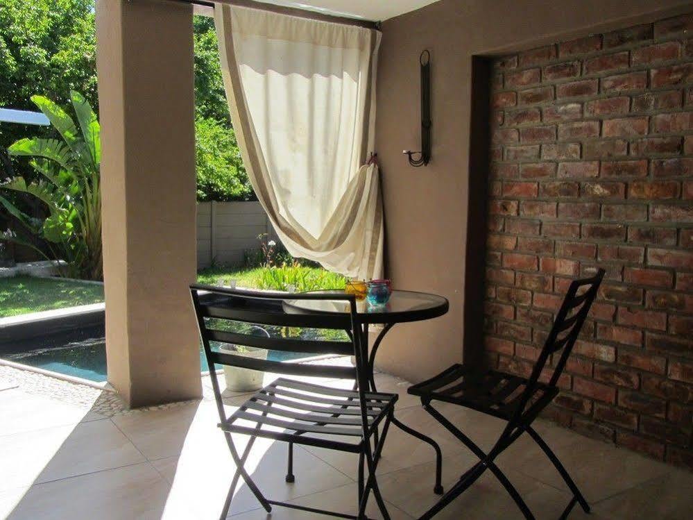 Absolute Bosch Guest House 斯泰伦博斯 外观 照片